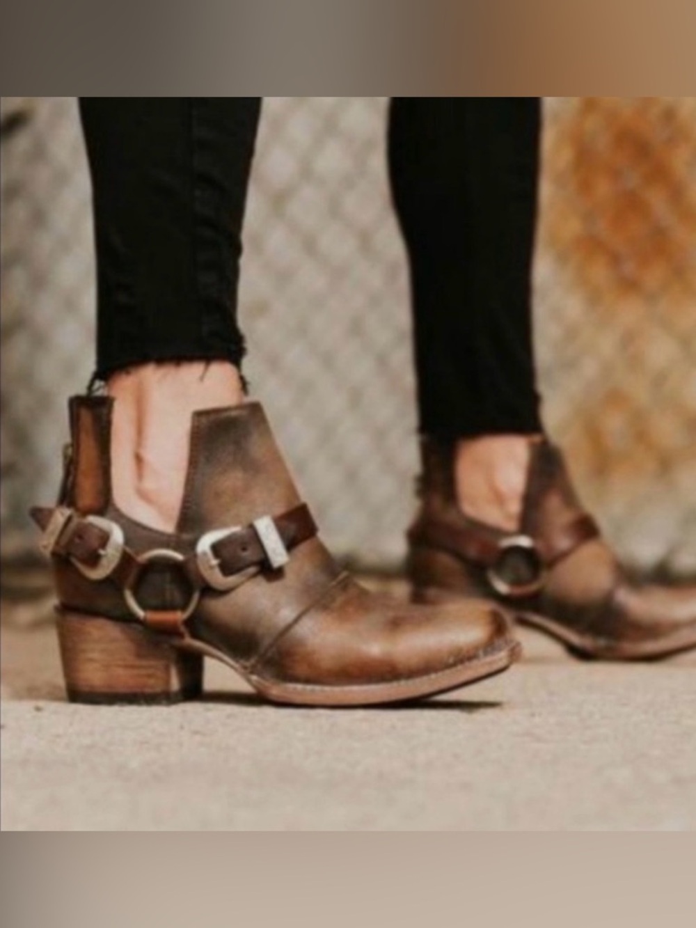 Freebird Brown Distressed Leather Harness Ankle Booties. Women’s size 9